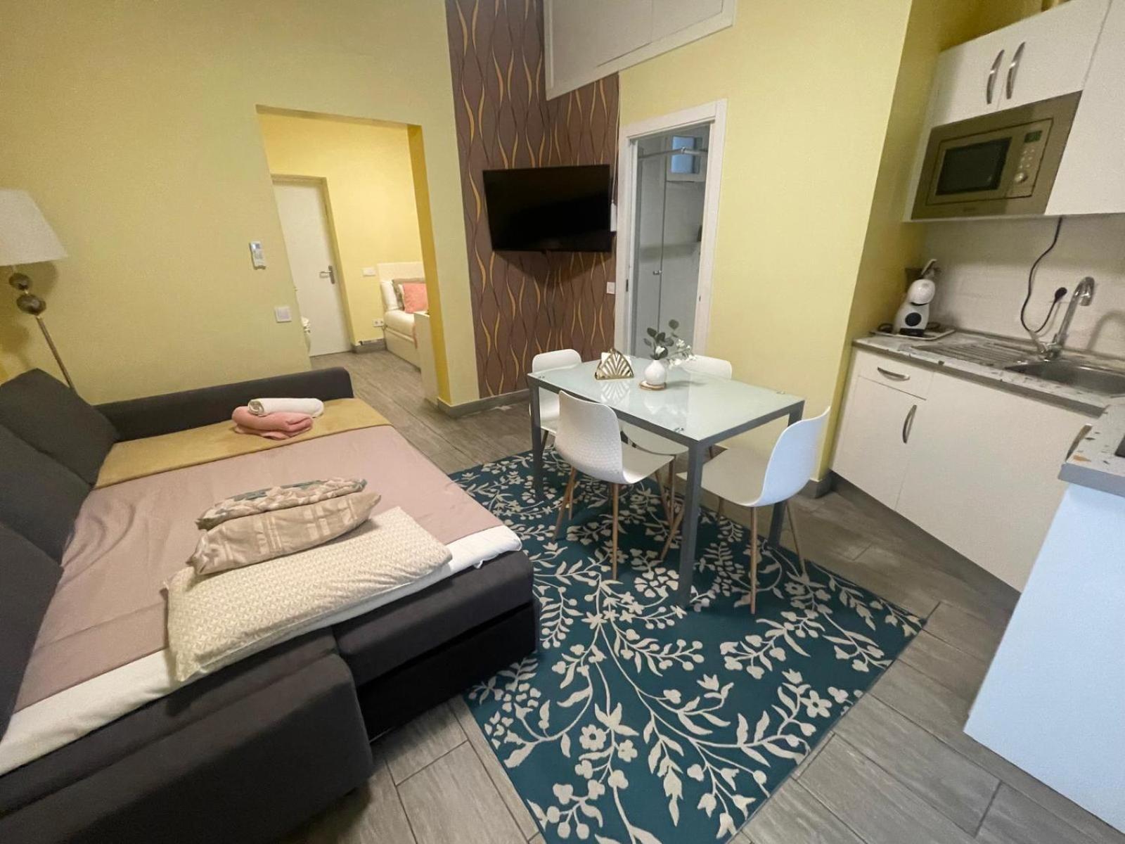 Apartment Plaza Mayor Center Madrid Bagian luar foto
